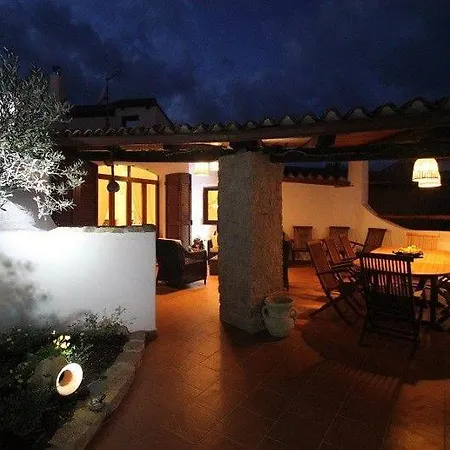 Gilda Con Depandace Piscina E Giardino וילה ואלדוריה